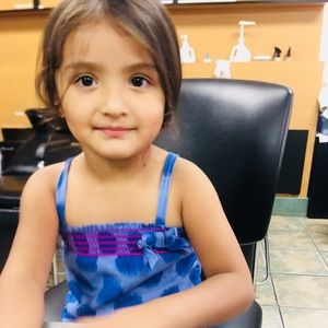 Meet your Posher, Karla